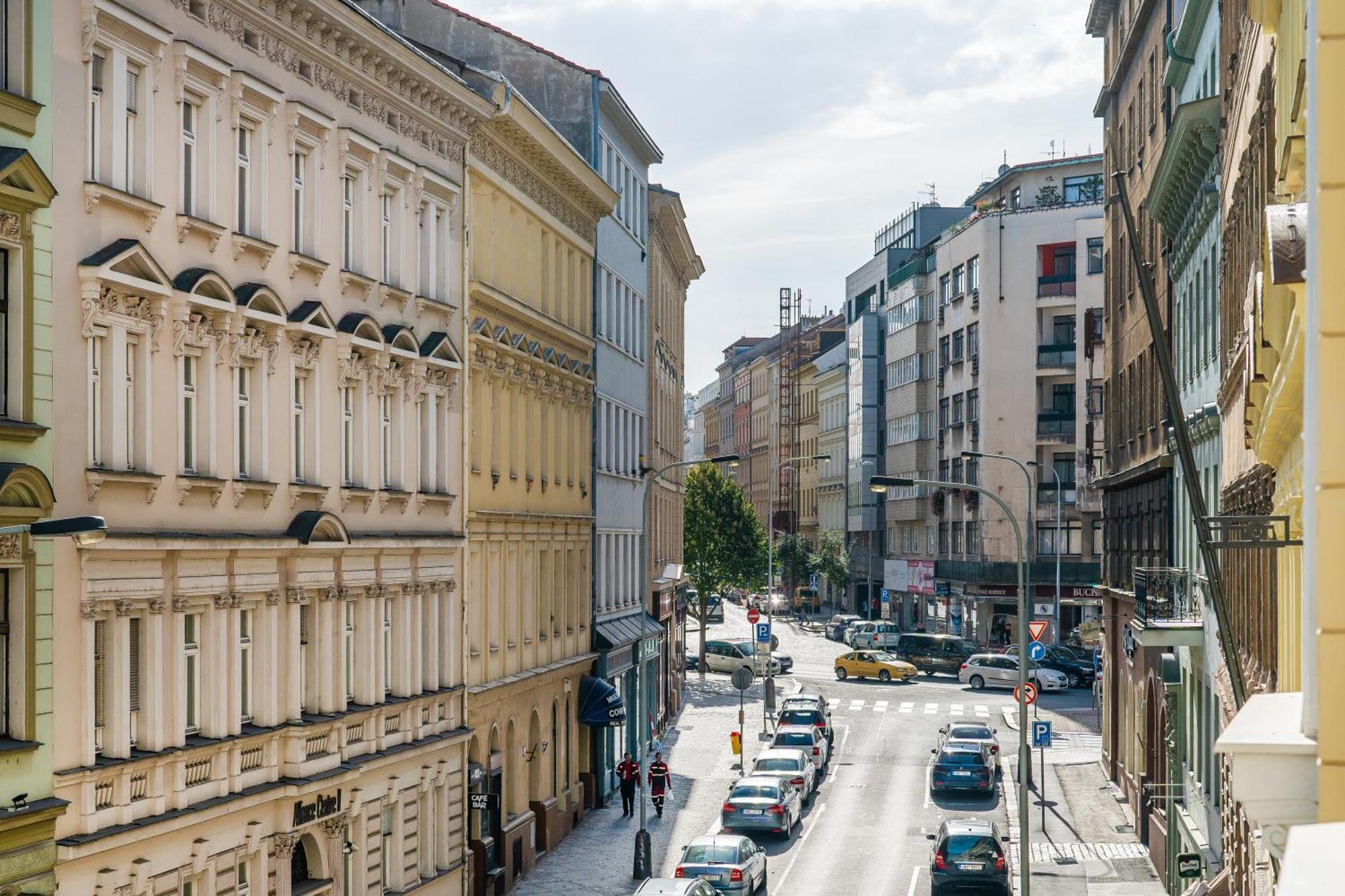 Anytime Holiday- Muzeum Apartments Prague Exterior photo